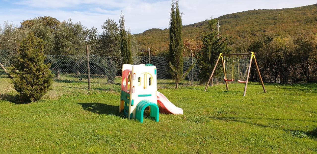 Agriturismo Due Ponti Chianni Exterior foto