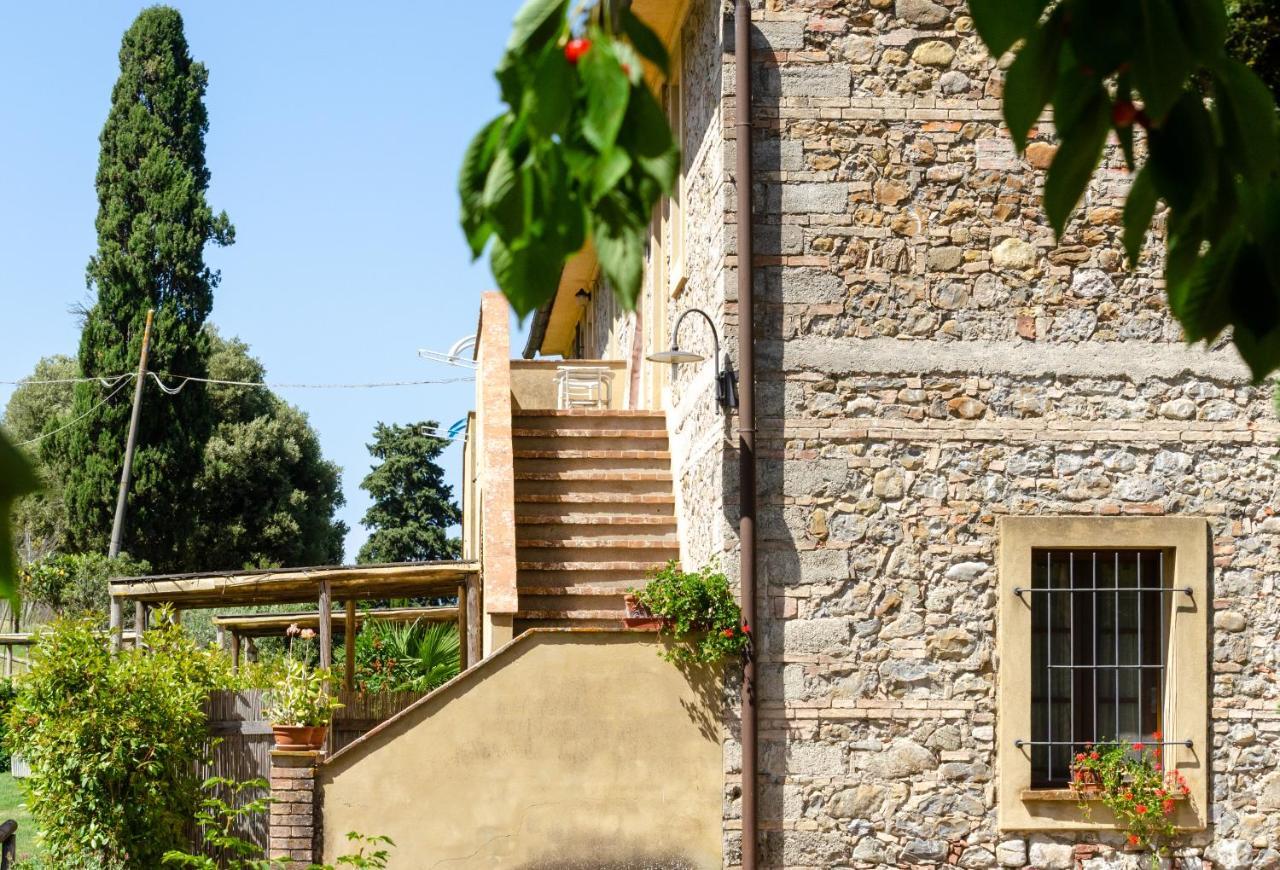 Agriturismo Due Ponti Chianni Exterior foto