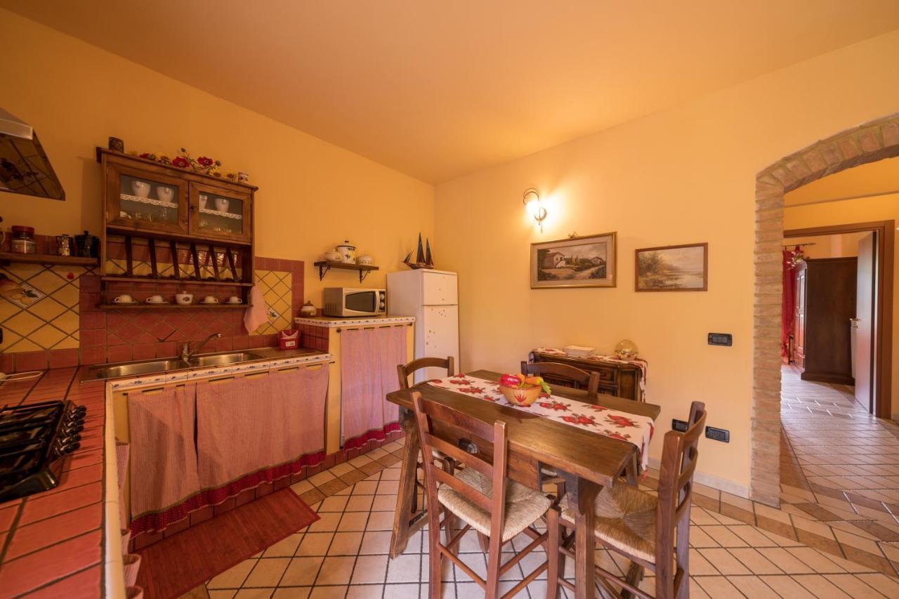 Agriturismo Due Ponti Chianni Exterior foto